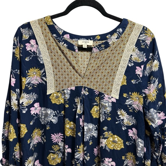 Umgee mixed fabric floral print tunic top/dress with ruffle hem Small - Picture 3 of 10